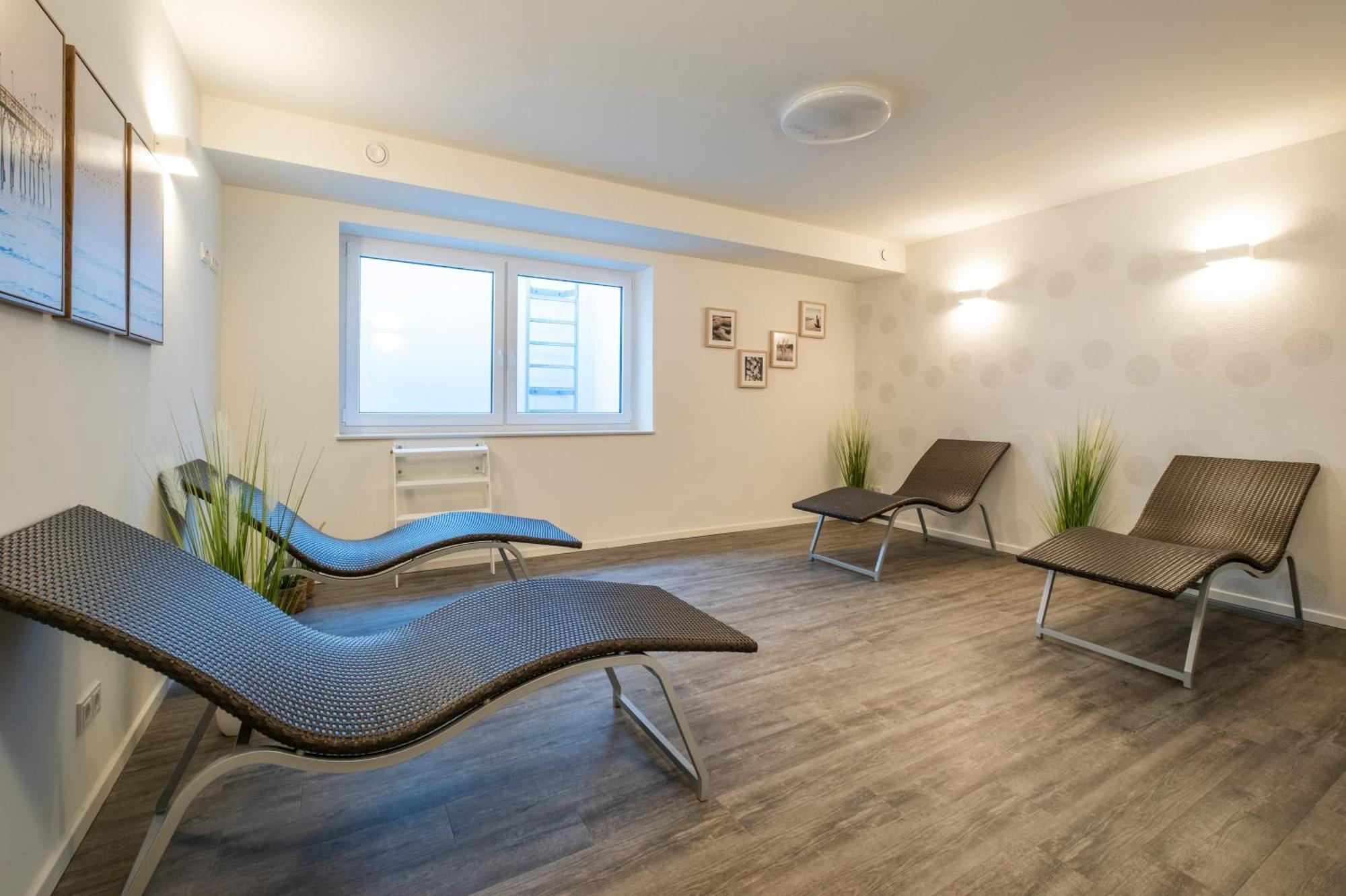 5 Sterne Penthouse Strandsuite Бюзум Экстерьер фото