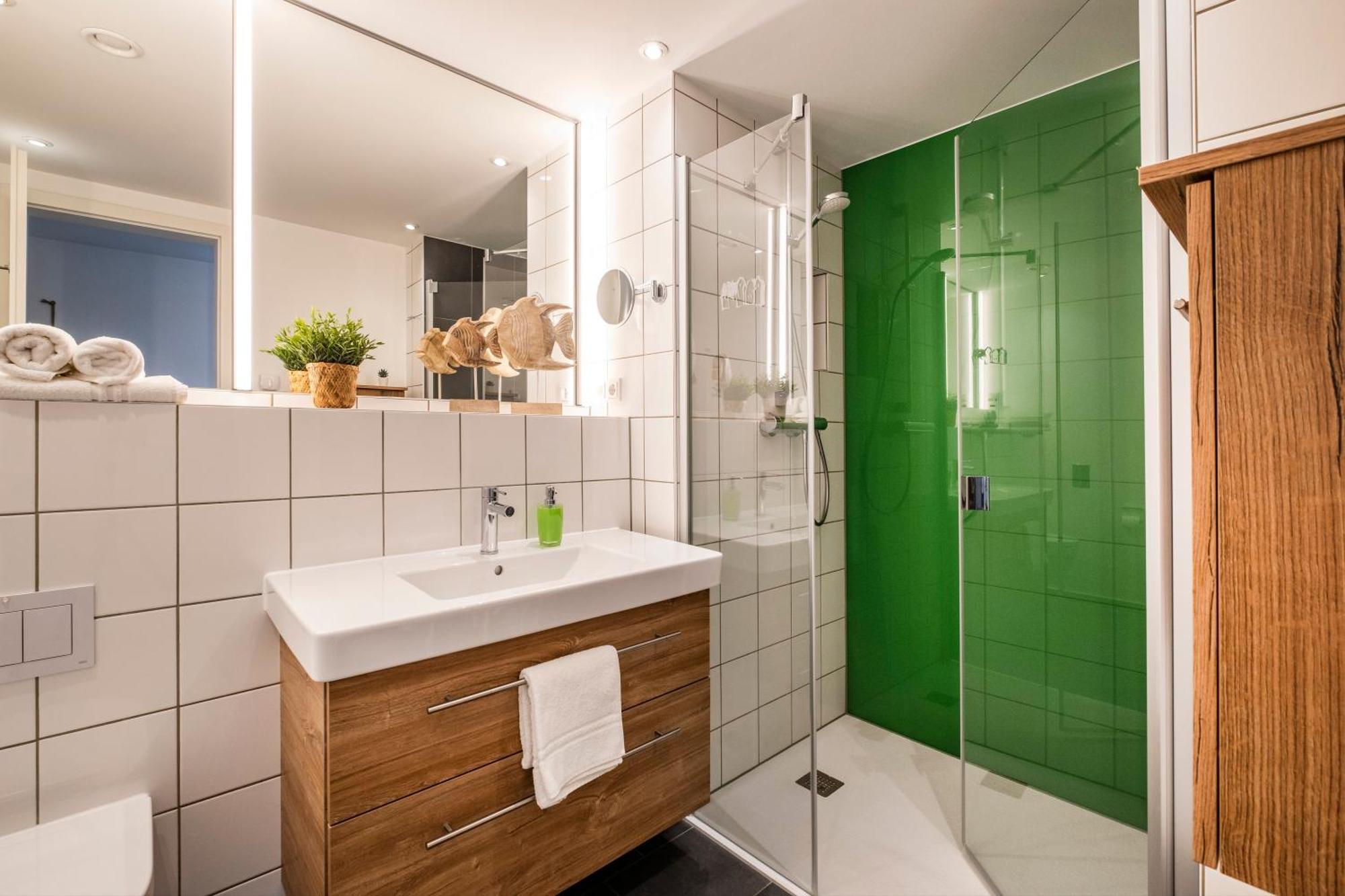 5 Sterne Penthouse Strandsuite Бюзум Экстерьер фото